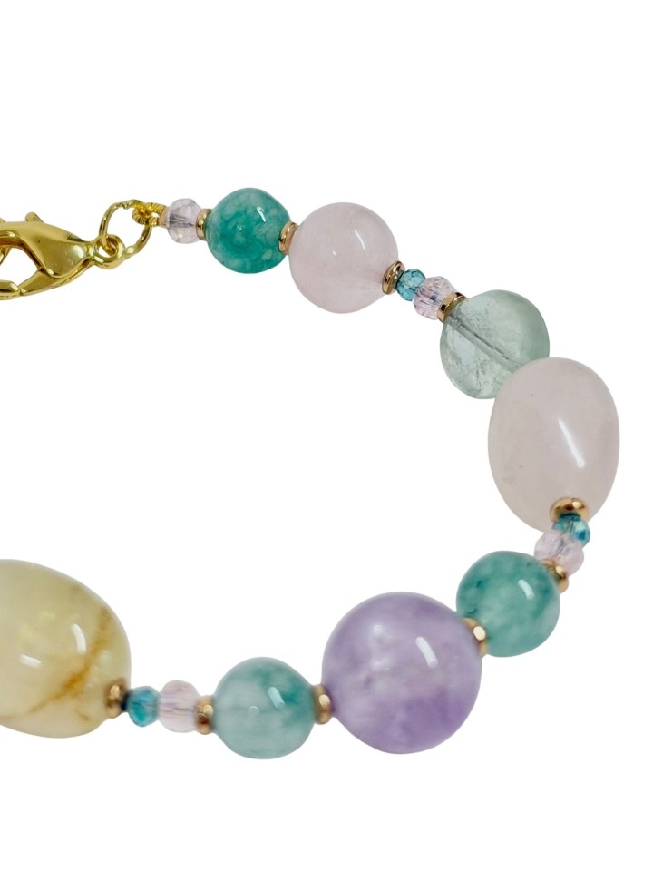 Pulsera de ágatas y perlas en piedras de colores