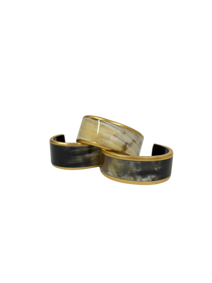 Brazalete de asta