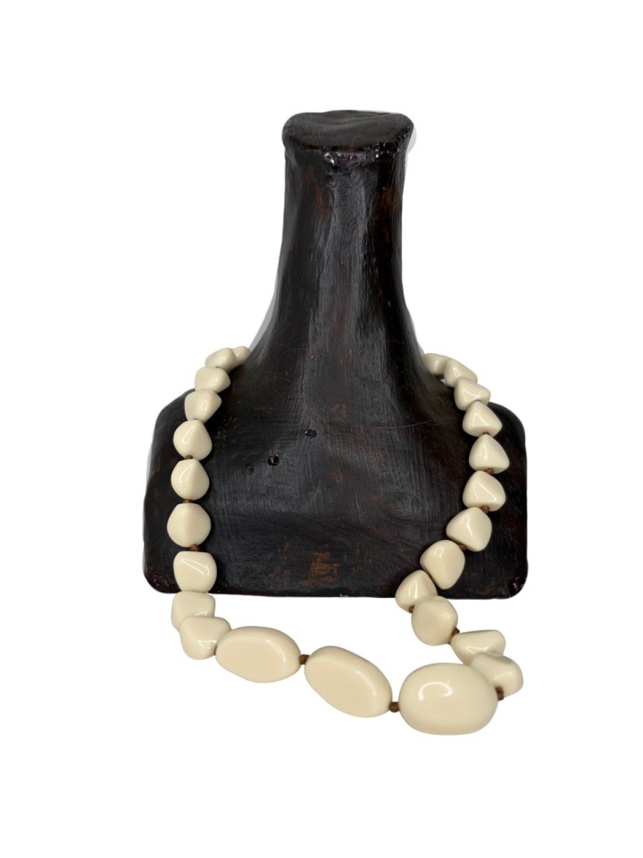 Collar Roca marfil
