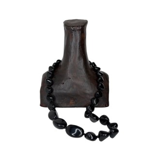 Collar Roca negro