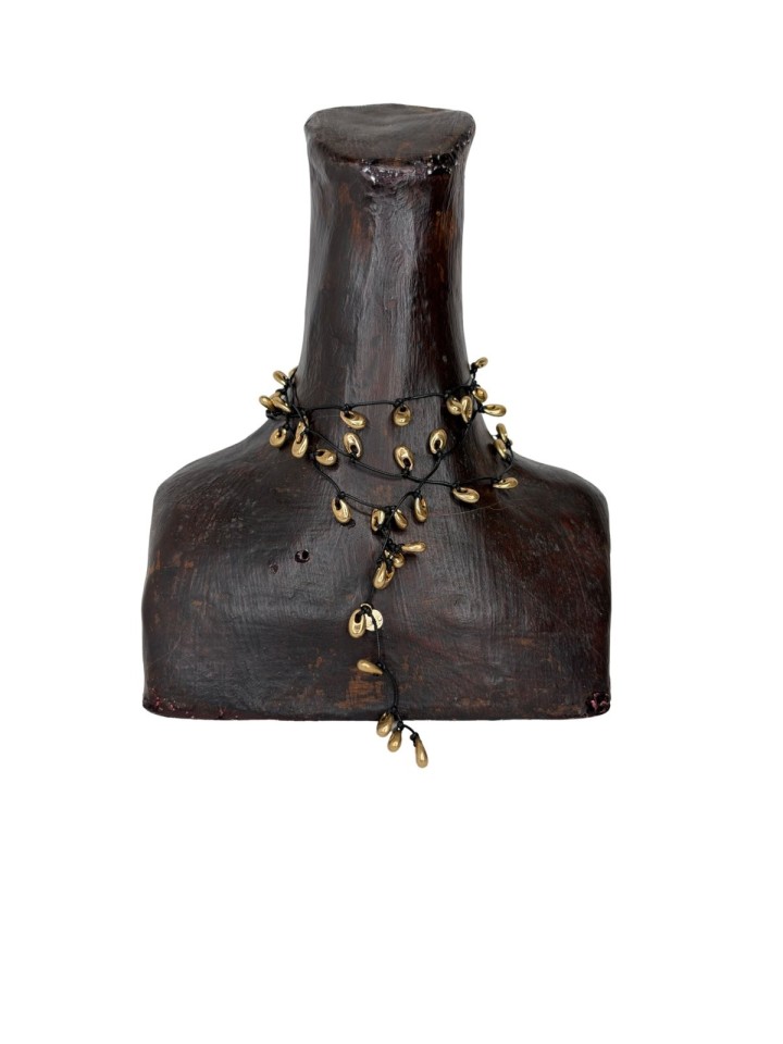 Collar gotitas negro